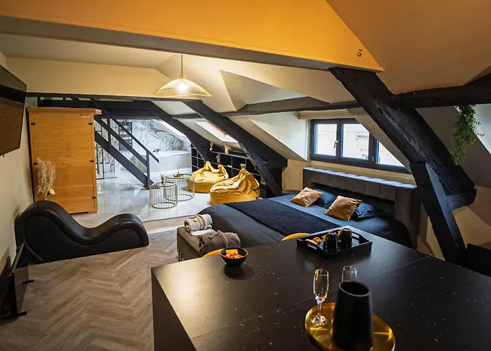 La Marble Room - Suite Balneo & Sauna