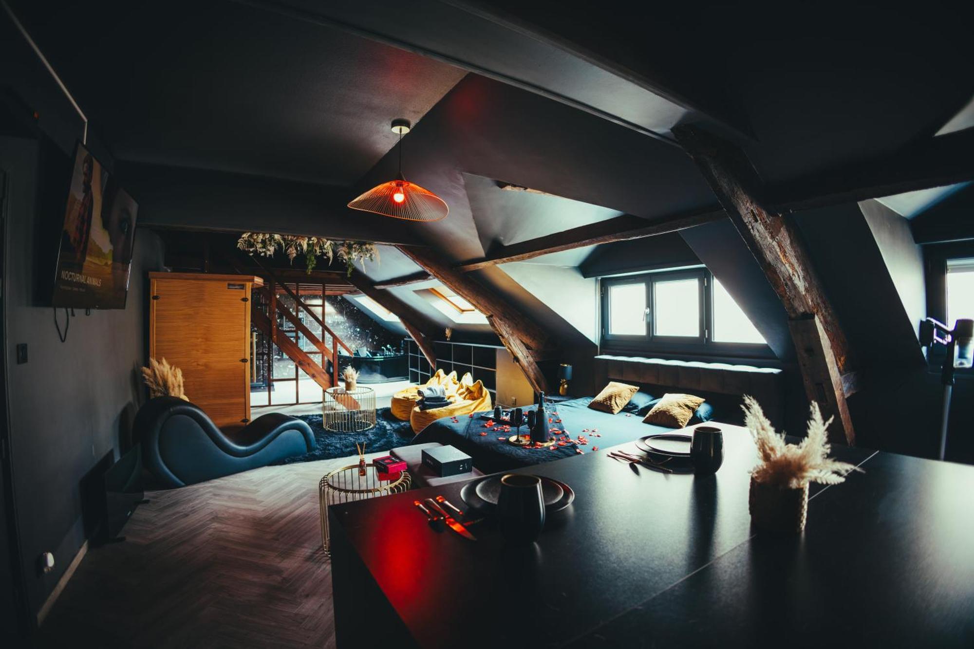 Apartment La Marble - Balneo & Sauna Angers